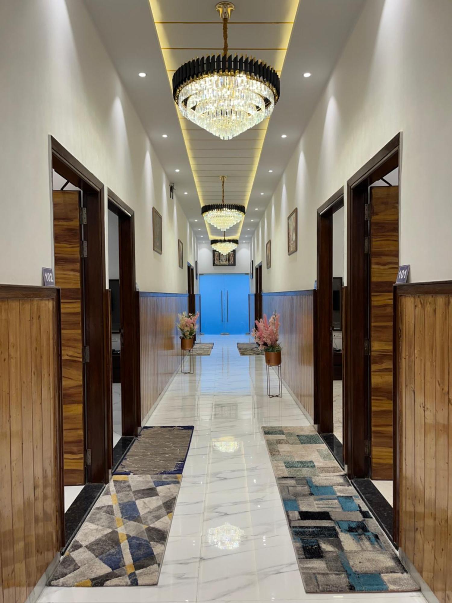 Villa The Green Wood Palace I Farm House I Wedding I Party I 87Oo2O5865 Gurgaon Exterior foto