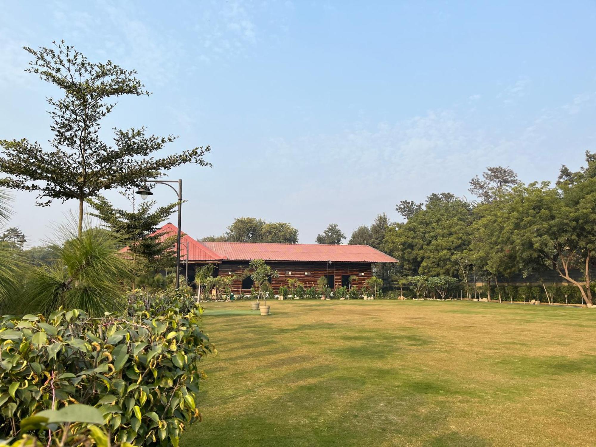 Villa The Green Wood Palace I Farm House I Wedding I Party I 87Oo2O5865 Gurgaon Exterior foto